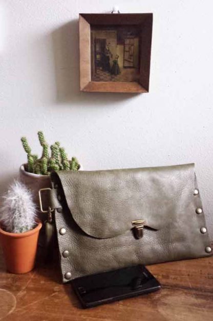 leren clutch groen